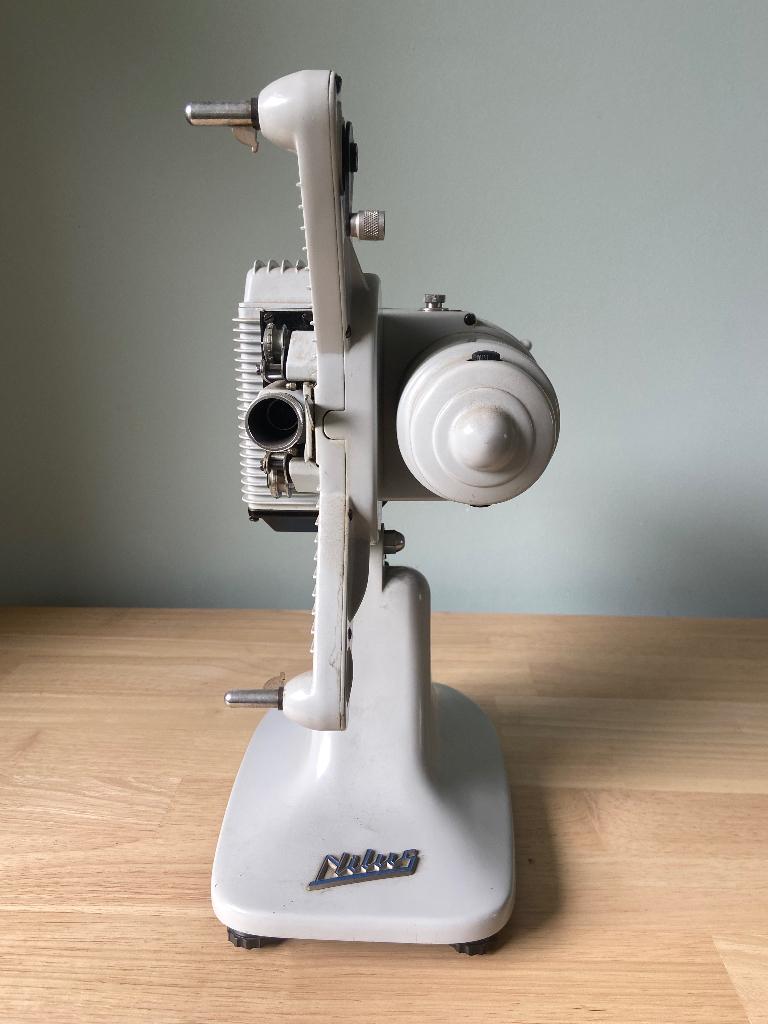 Vintage Nilus 8 mm filmprojector - jaren 50, Ophalen, 1940 tot 1960, Projector
