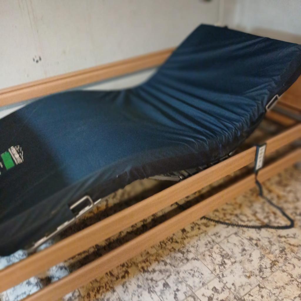 lit d'hôpital, Divers, Matériel Infirmier, Enlèvement