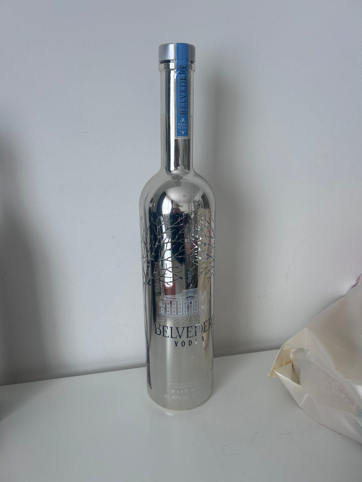 Belvedere vodka fles met verlichting, Verzamelen, Ophalen of Verzenden, Zo goed als nieuw