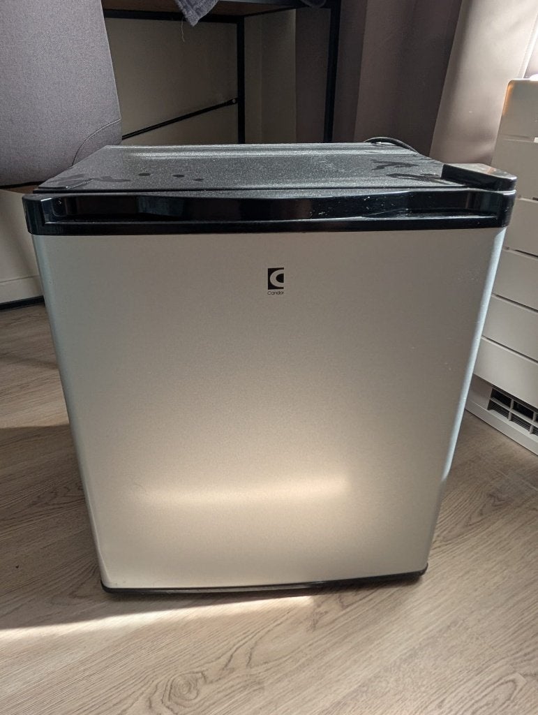 Mini frigo merk Candor, Electroménager, Réfrigérateurs & Frigos, Moins de 45 cm, Enlèvement, Sans bac à congélation, Comme neuf