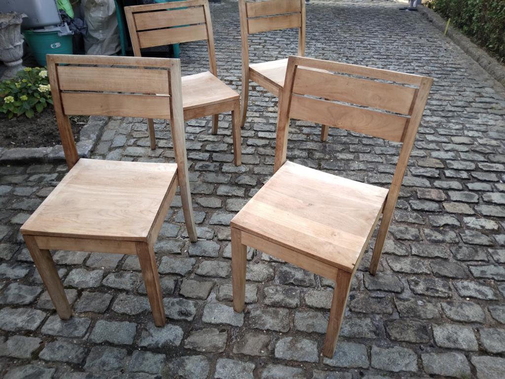 Vier hardhouten terrasstoelen´stapelbaar, Ophalen, Stapelbaar