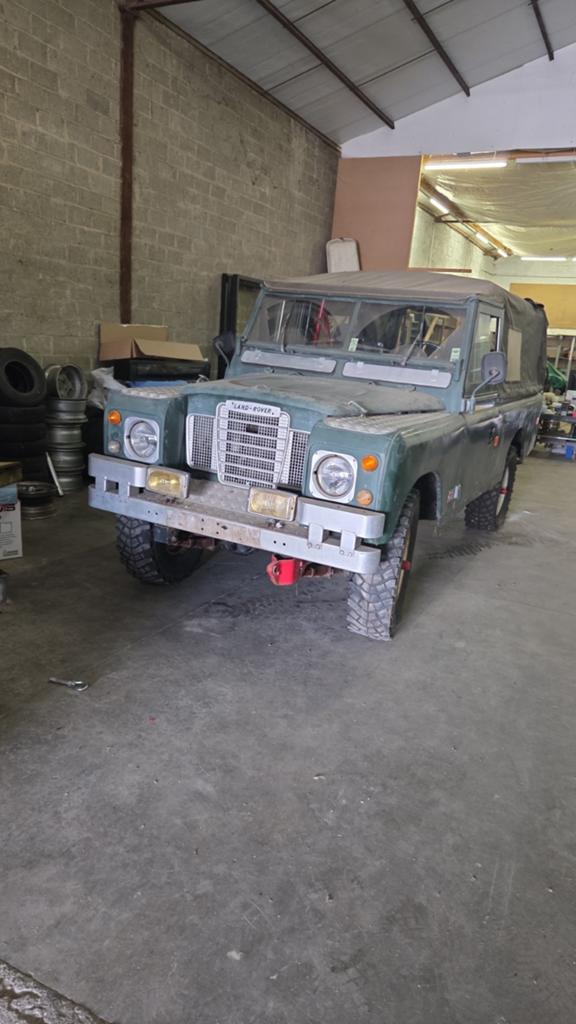 LAND ROVER 109 1982 diesel, ancienne ARMÉE SANS PAPIERS NÉER, Achat, Land Rover, Diesel, Particulier