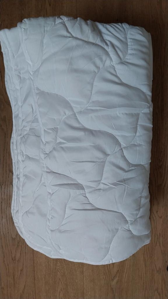 Beddengoed ( donsdeken en lakens) voor  peuterbed 120 x150, Ophalen, Beige, Kussen