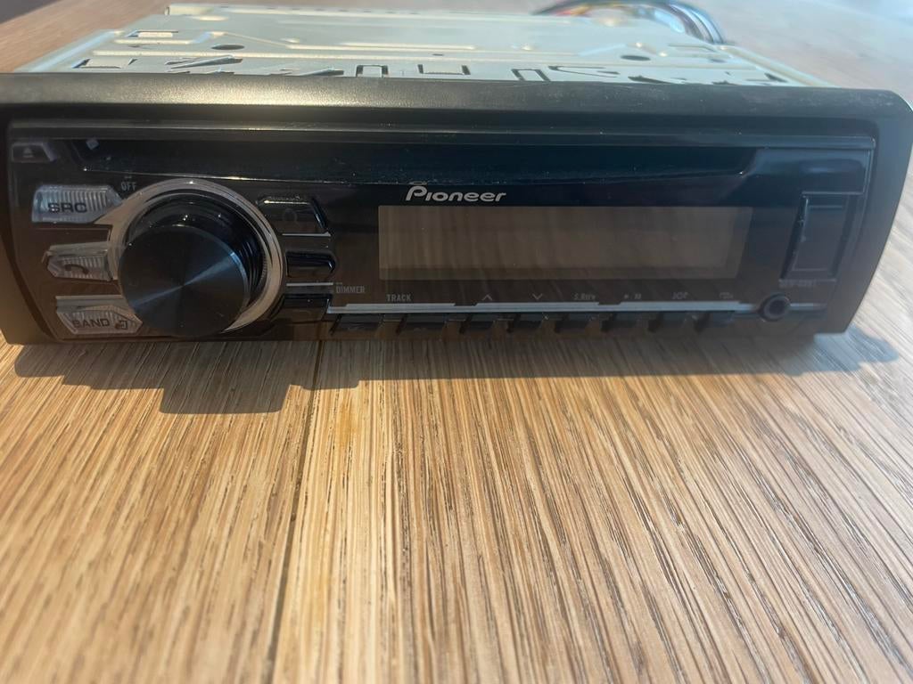 Pioneer DEH-09BT, Autos : Divers, Autoradios, Enlèvement, Comme neuf