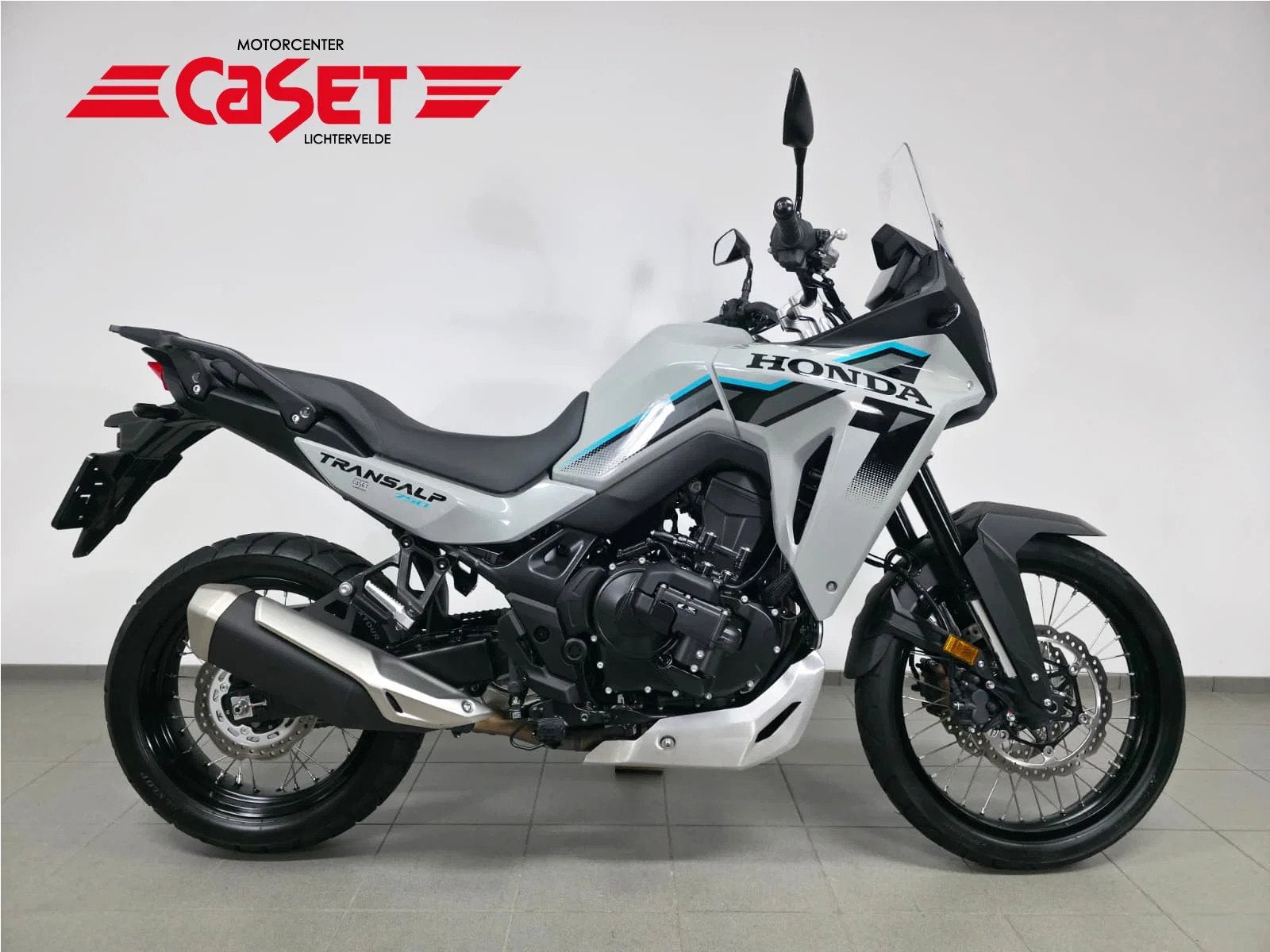 Honda XL 750 (bj 2026), Motoren, Meer dan 35 kW, Overig, 755 cc, Gebruikt
