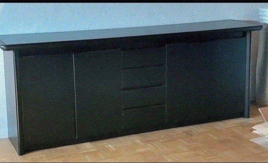 Commode, Enlèvement