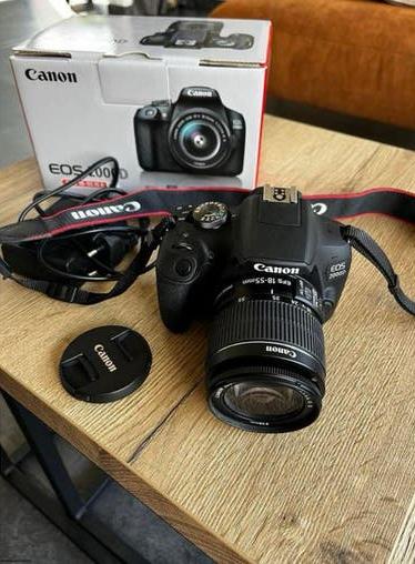 Canon EOS 2000D, Audio, Tv en Foto, Fotocamera's Digitaal, Ophalen, Zo goed als nieuw, Canon