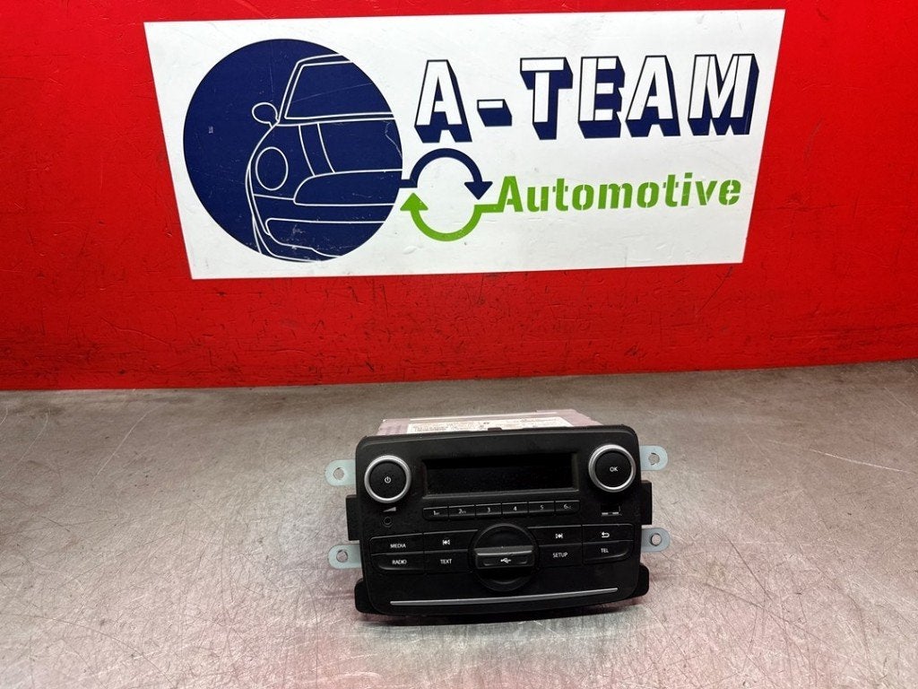 RADIO Logan MCV II / III / Sandero Wagon (|281154137R|), Auto-onderdelen, Dacia, Amalienbadstr. 41a
76227  Karlsruhe, DE, Visteon Electronics Germany GmbH