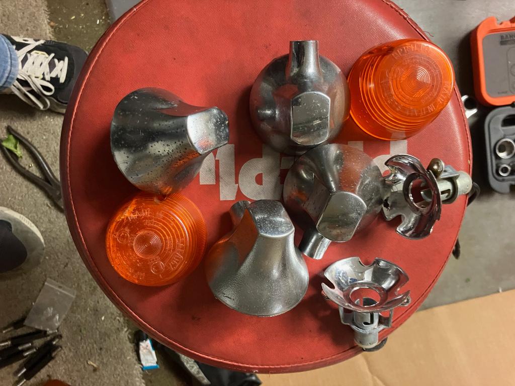 Lot restant de clignotants Aprilia (4 pièces, incomplet), Enlèvement ou Envoi, Utilisé