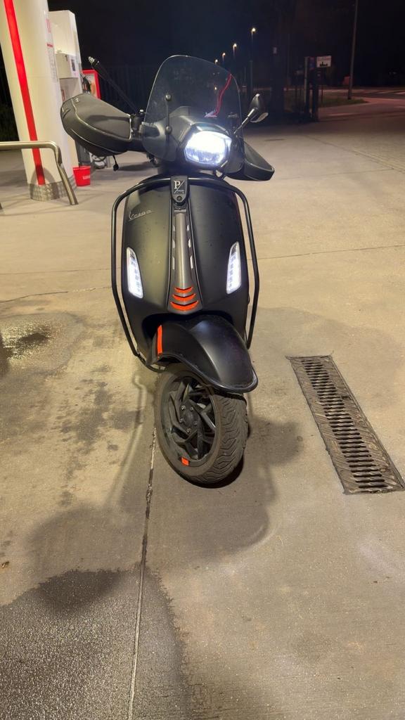 Vespa Sprint 50 cc, Fietsen en Brommers, Scooters | Vespa, Ophalen, Vespa S, Benzine, 50 cc