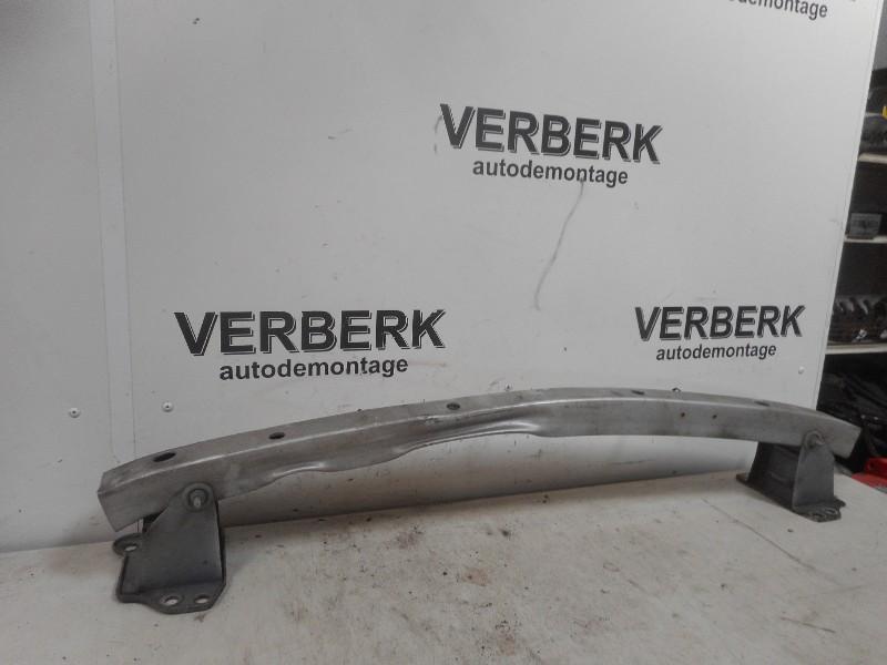 RENFORT PARE CHOC AVANT (TRAVERSE) Opel Corsa C (F08 / 68), Utilisé, Opel