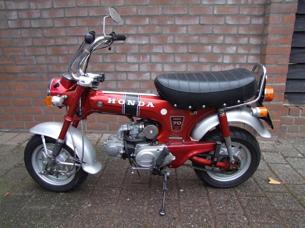 Honda DAX ST 70, Enlèvement, 1 cylindre