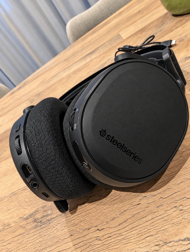 SteelSeries Arctis 7 draadloze headset (nieuwe oorkussens), Ophalen, Gebruikt, Gaming headset, Draadloos