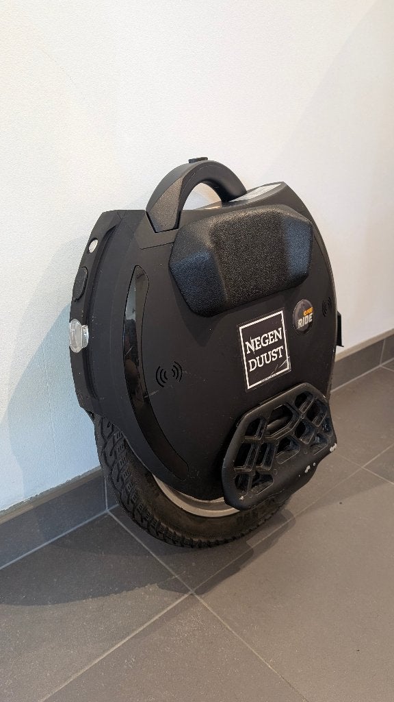 KingSong 18XL EUC / elektrische unicycle - Topmodel!, Fietsen en Brommers, Fietsen | Eenwielers, Zo goed als nieuw, Elektrisch