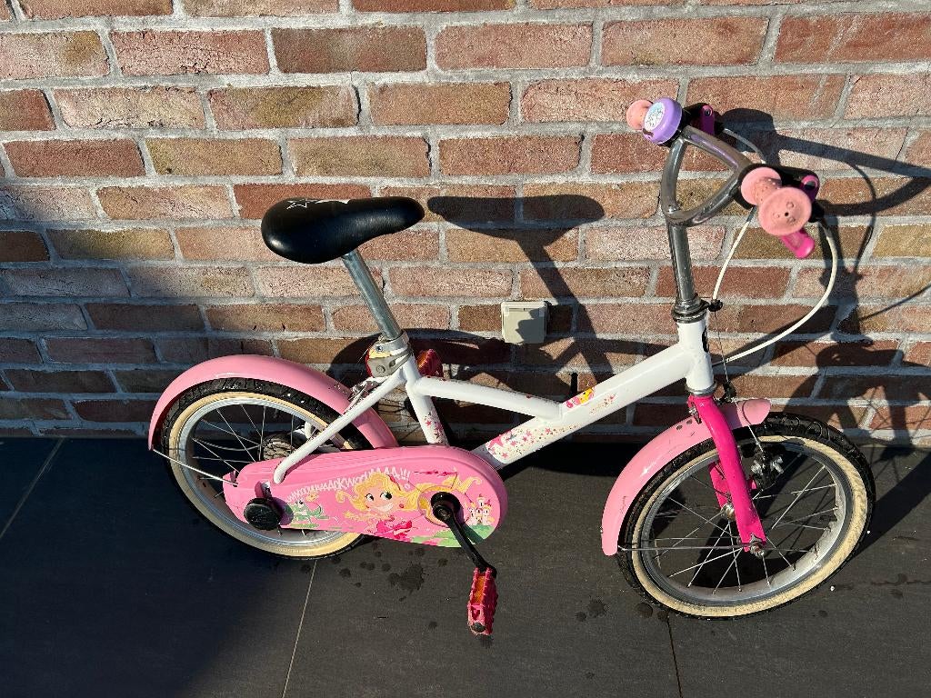 meisjes fiets 4-6 jaar - 16 inch, Ophalen, Gebruikt, Velgrem, Btwin Decathlon