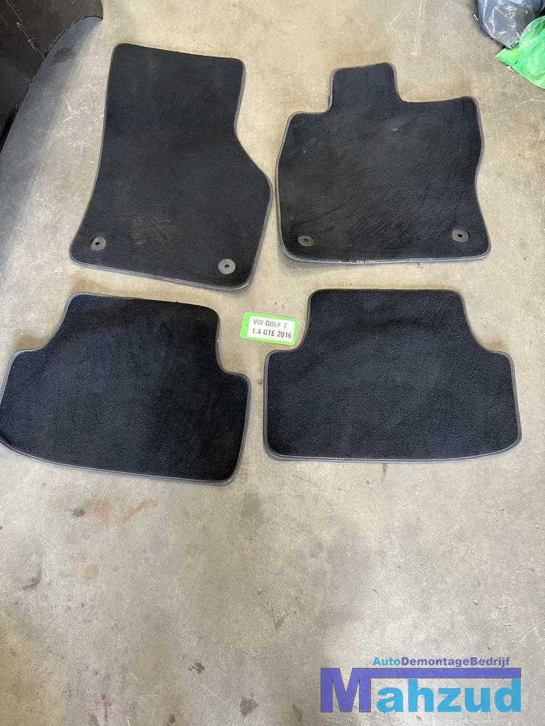 VW GOLF 7 Vloermat mattenset 2012-2020, Gebruikt, Volkswagen, Volkswagen AG, Vw@volkswagen.de