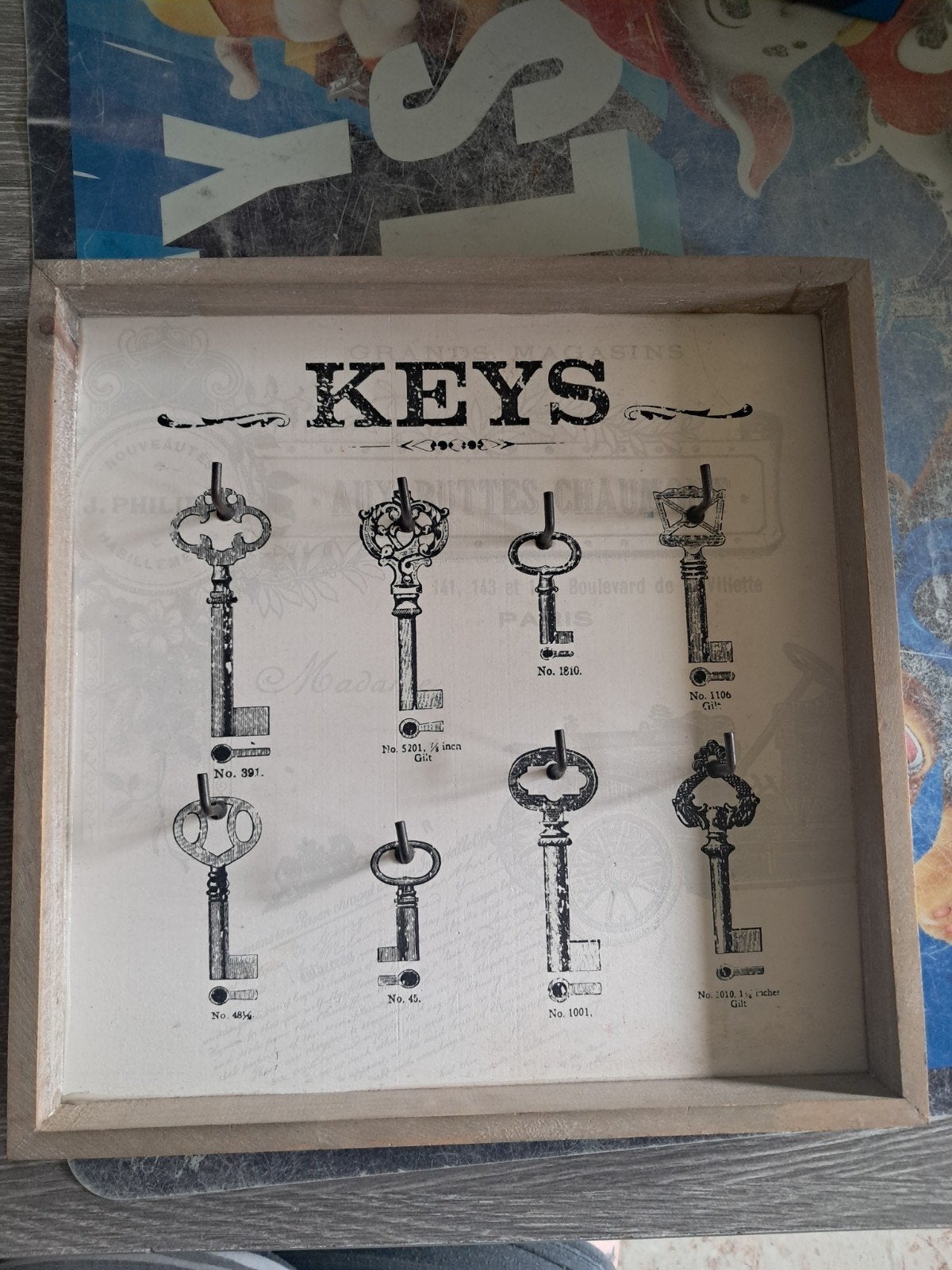 Houten sleutelrek vintage look – Wandbord 'KEYS' met 8 haken, Beige, 30 cm, 30 cm, Wandhanger