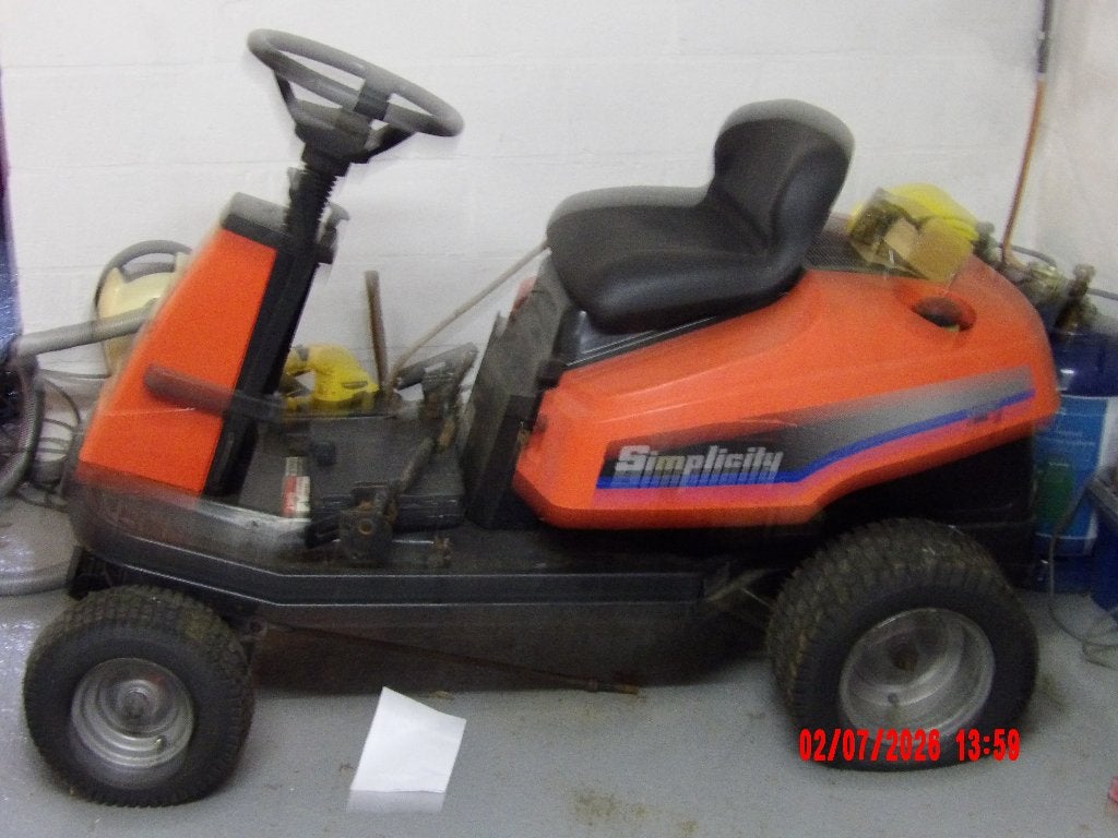tracteur tondeuse etat de marche remettre table de coupe, Enlèvement, Utilisé, Husqvarna