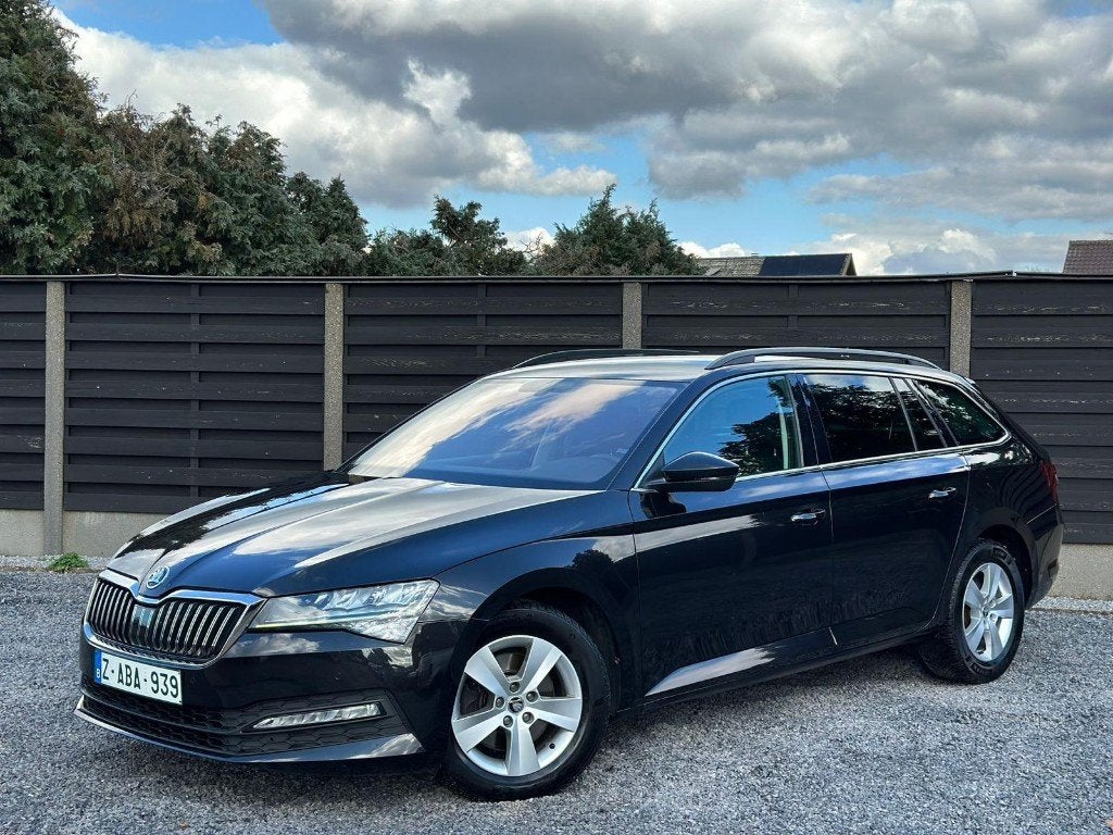 Skoda Superb 1.6 TDI bj 2019 108000 km's AUTOMAAT, Auto's, Automaat, Dealer onderhouden, Euro 6, Zwart