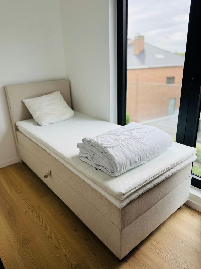 Boxspring met opbergruimte, Ophalen, 90 cm, Eenpersoons, Beige