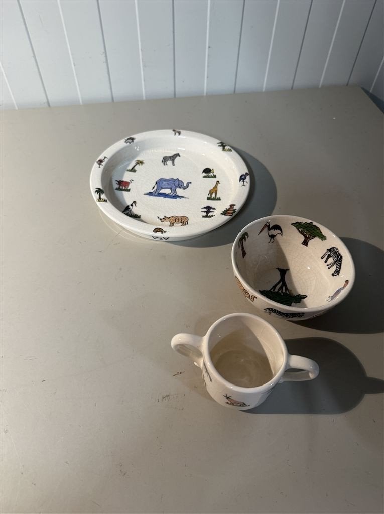 Penza Zimbabwe Handgeschilderd Kinder Servies - Kom, Beker,, Maison & Meubles, Cuisine | Vaisselle, Enlèvement ou Envoi, Comme neuf