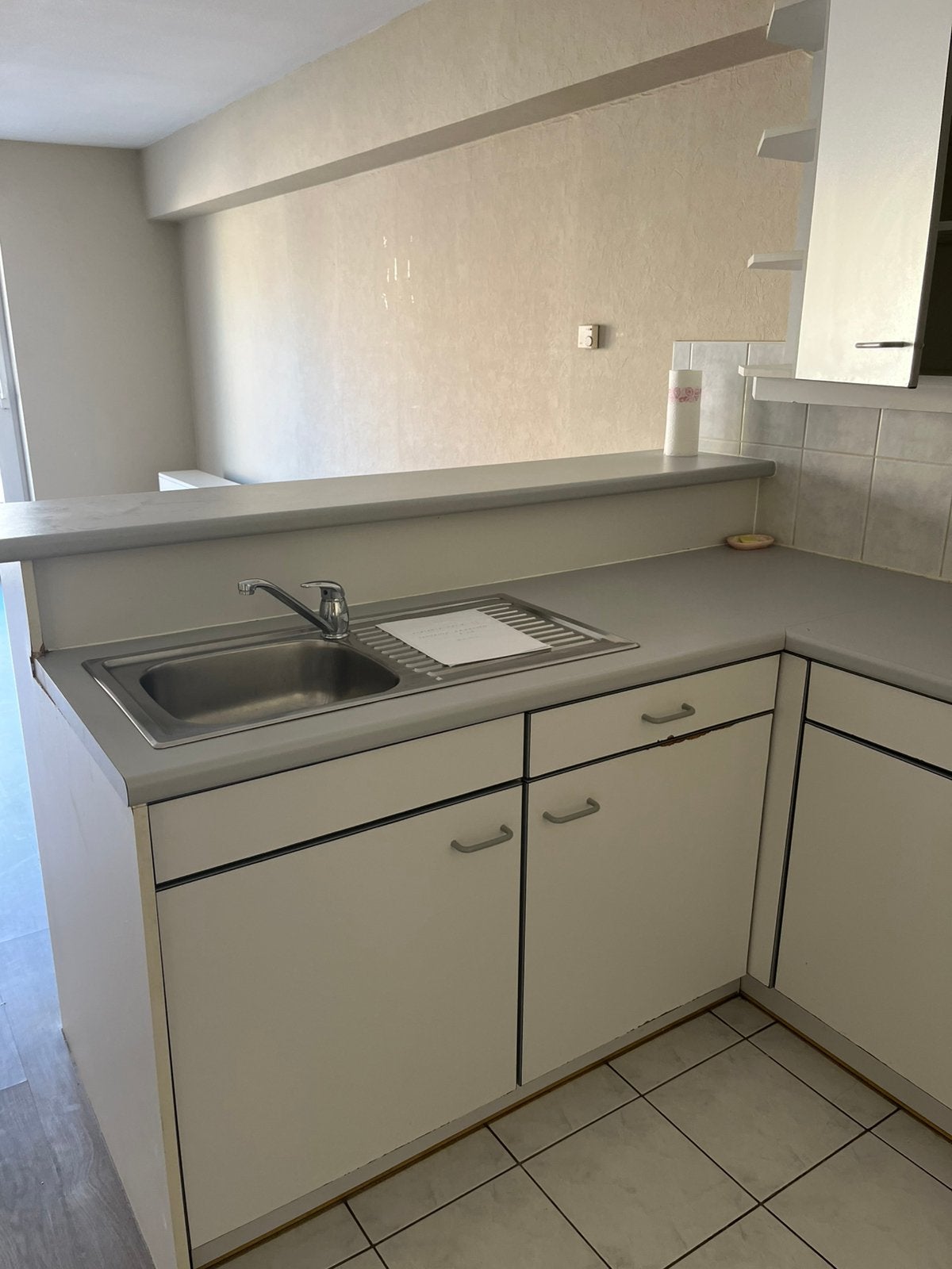 Gratis af te halen – complete keuken met oven - Oostende, Enlèvement, Utilisé, Blanc