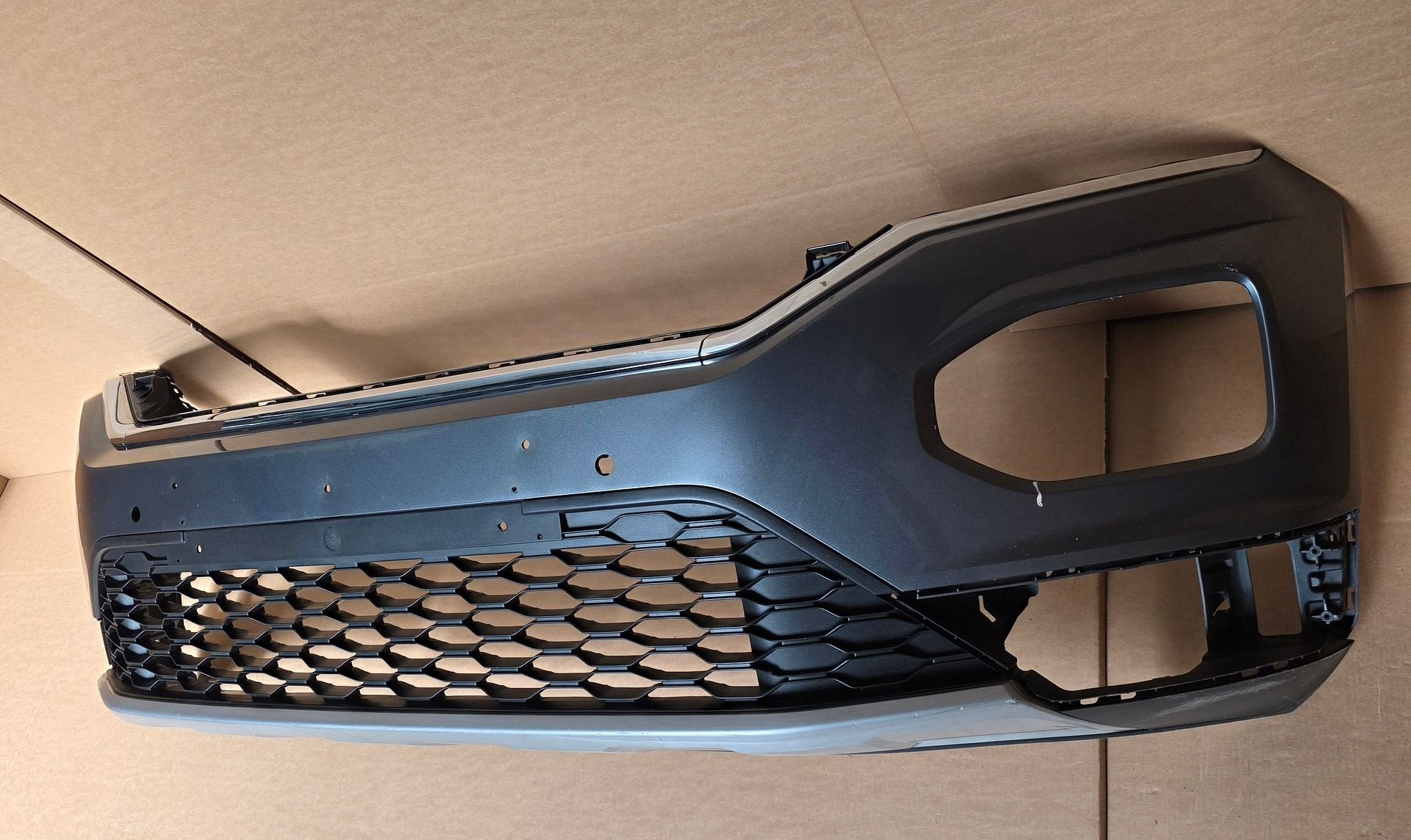 Voorbumper VW T-Roc 2GA Orgineel Bumper Volkswagen 2GA807217, Auto-onderdelen, Gebruikt, -, Ophalen of Verzenden, Bumper