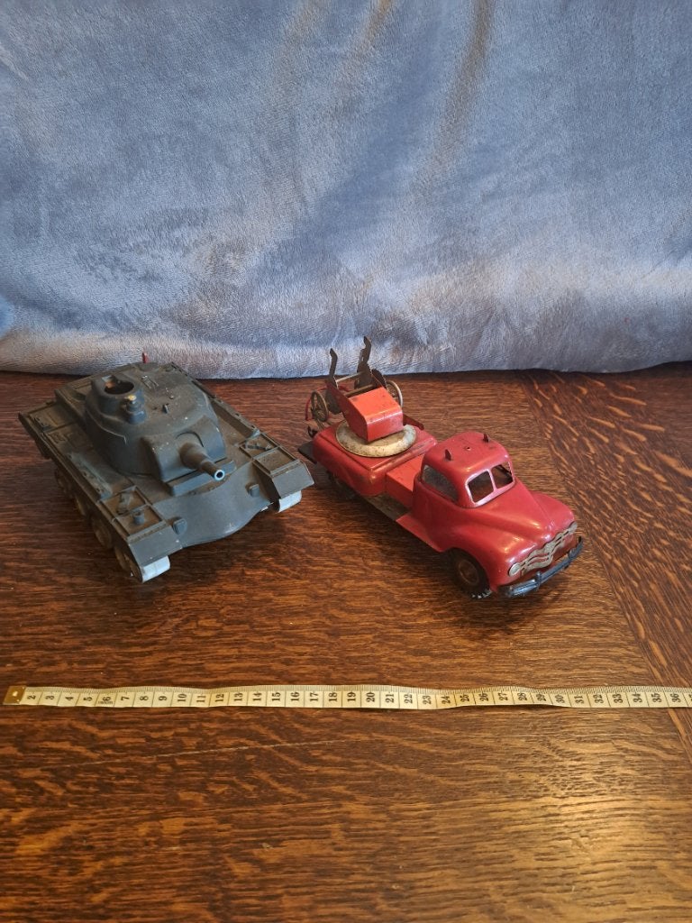 Jouets anciens camion tank, Enlèvement ou Envoi