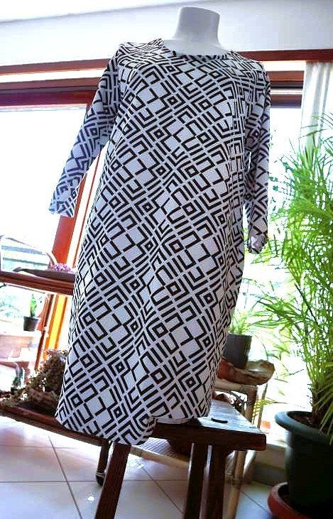 stijlvol bijzonder losse vintage jurk, Vintage Dressing, Wit, Maat 42/44 (L), Ophalen of Verzenden