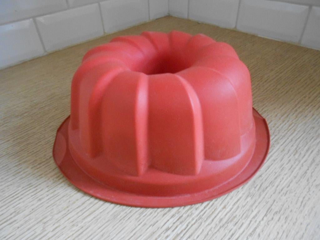 tupperware siliconen brioche,kouglof,cake - groot formaat -F, Ophalen of Verzenden