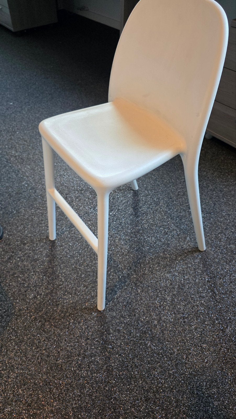 Ikea kinderstoel, Ophalen