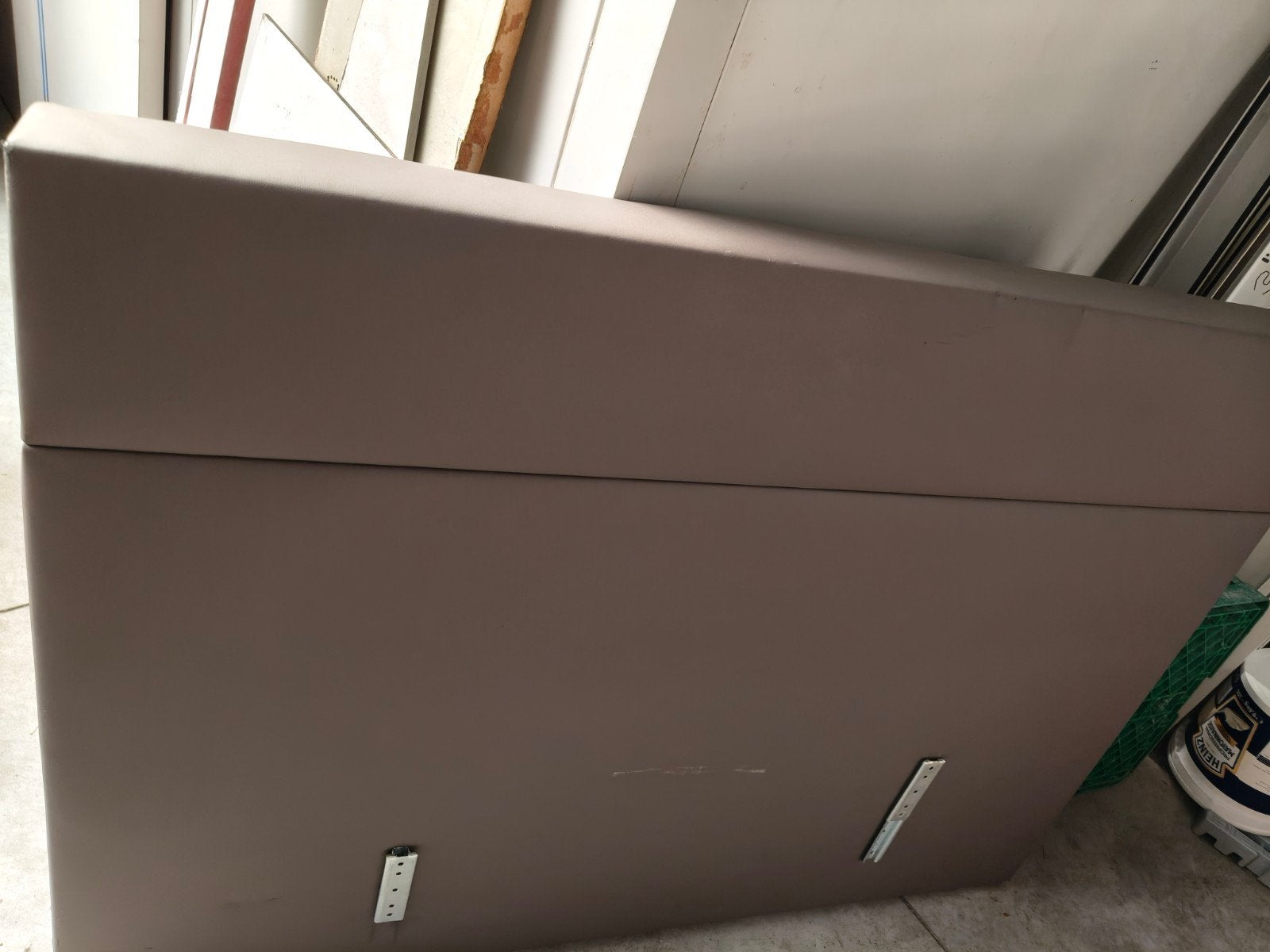 boxspring hoofdbord, Ophalen