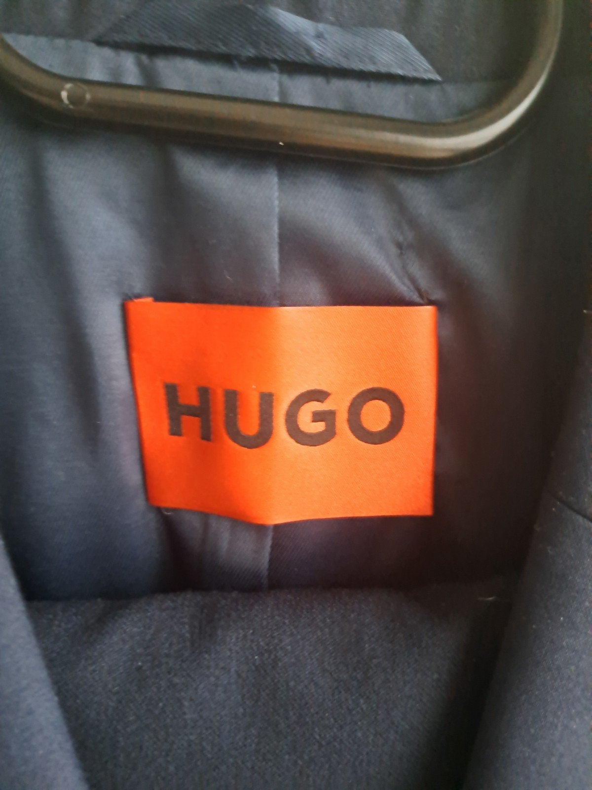 Hugo blazer met Zara kostuumbroek, Kleding | Heren, Kostuums en vesten, Ophalen