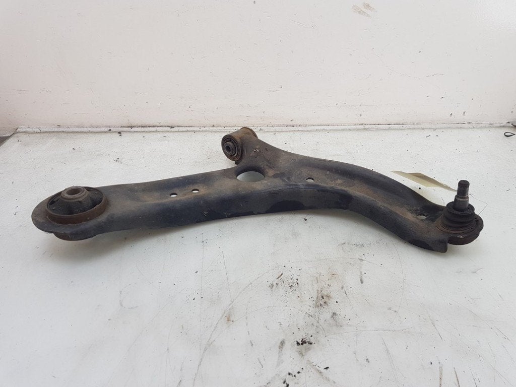 BRAS DE SUSPENSION AVANT DROIT (TRIANGLE) Hyundai i20 (GBB), Utilisé, Hyundai