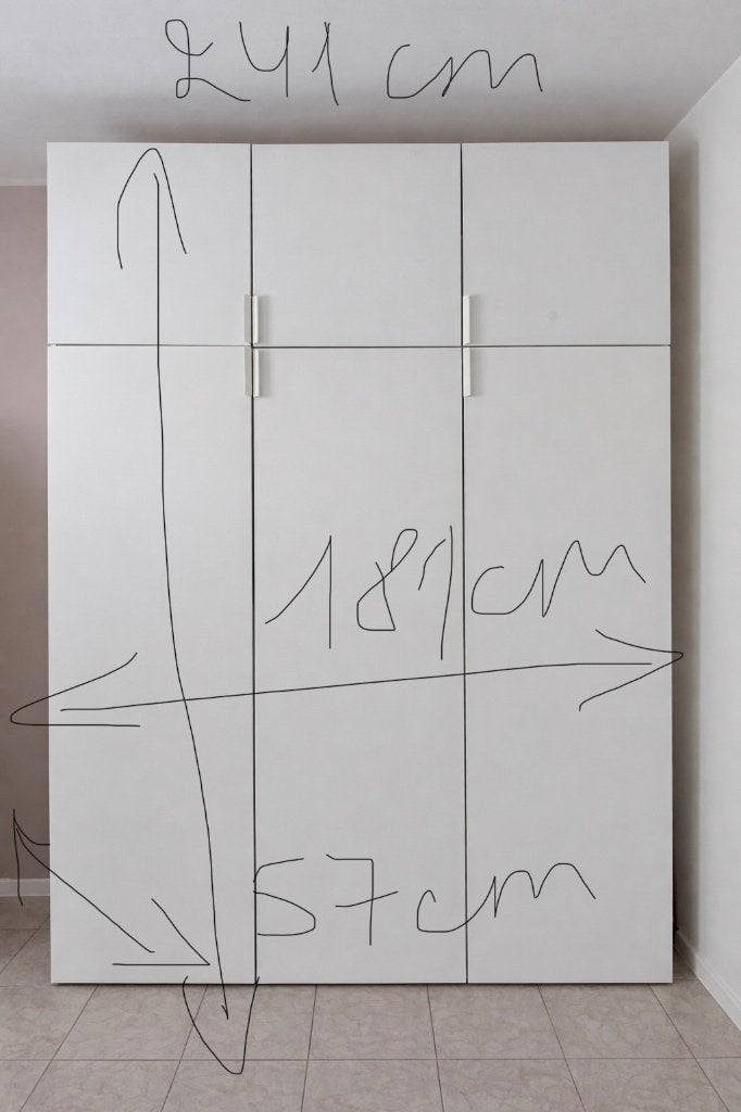 Kast, Huis en Inrichting, Kasten | Kleerkasten, Ophalen, Overige materialen, Met deur(en), 200 cm of meer