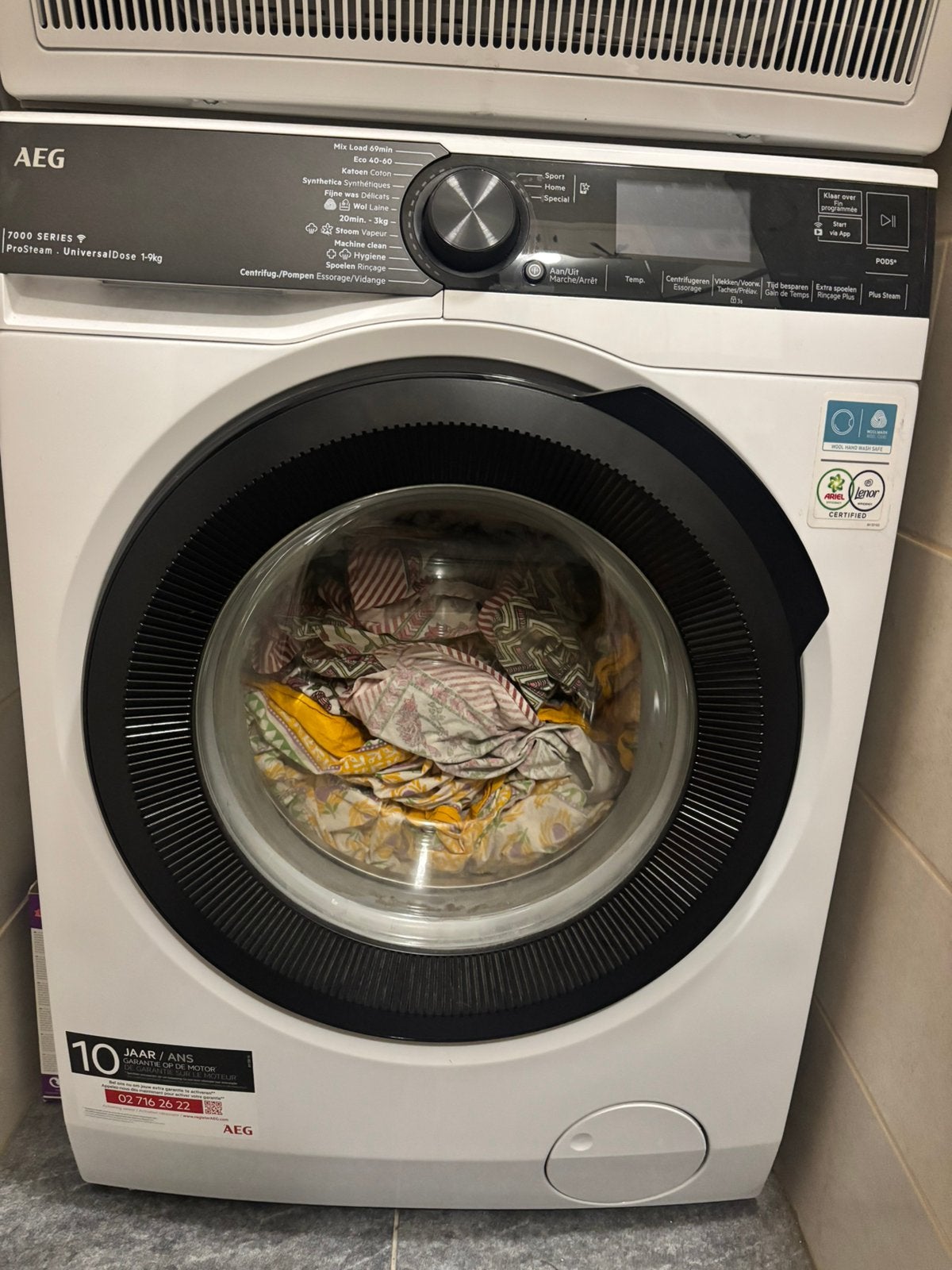 LR76U96C AEG wasmachine voorlader, Elektronische apparatuur, Ophalen, 1200 tot 1600 toeren, 8 tot 10 kg, Energieklasse A of zuiniger