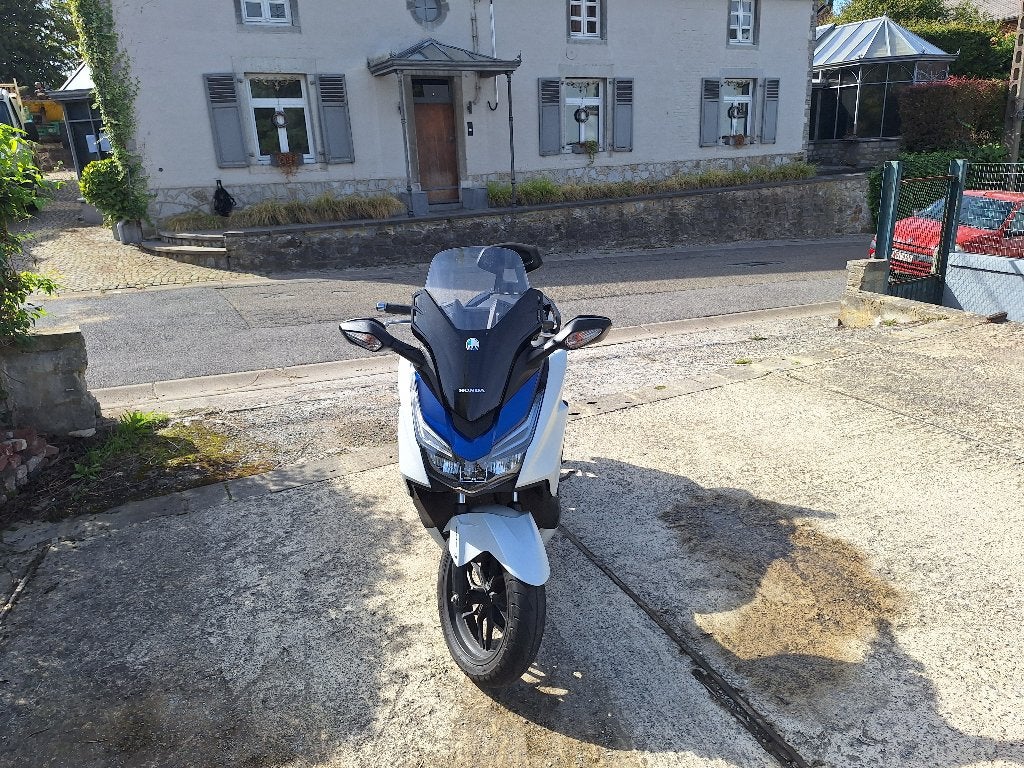 Honda forza 125 2017, Motos, Scooter, Entreprise, Occasion, ABS