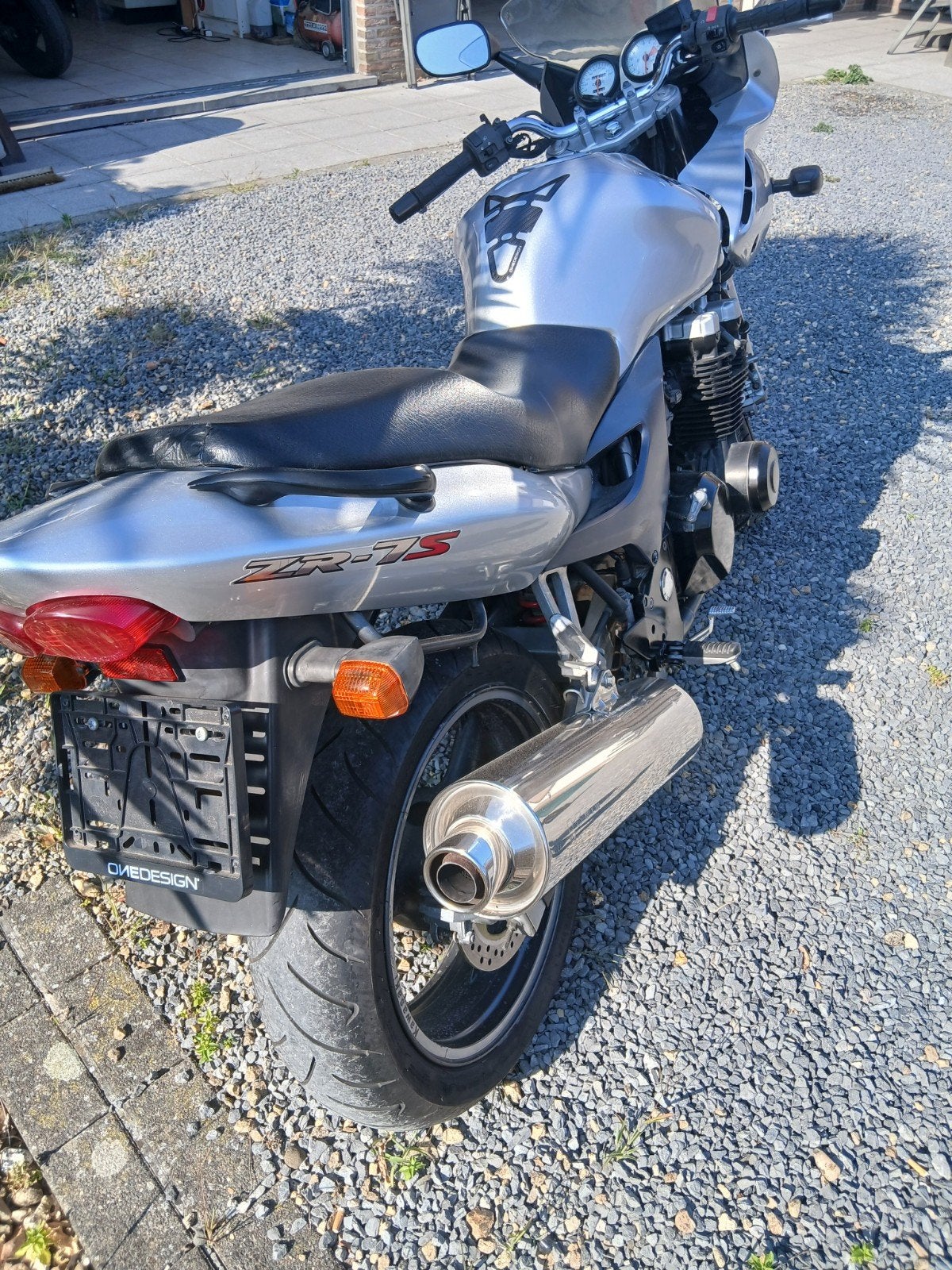 Kawasaki zr 750, Motoren, Particulier