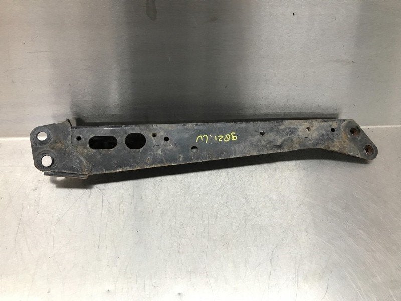 BERCEAU MOTEUR Toyota Auris (E15) (|5120102102|5120102101|), Kundenbetreuung@toyota.de, Toyota, Utilisé, Toyota-Allee 2
50858  Köln, DE