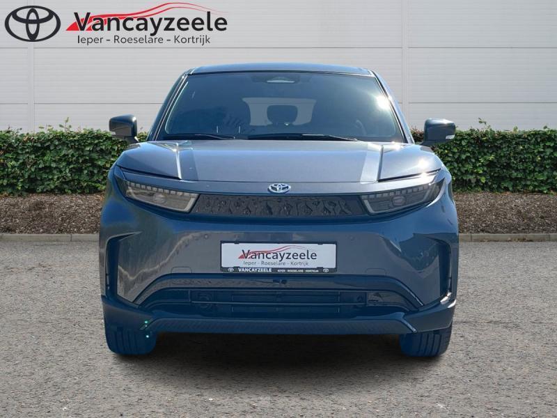 Toyota Urban Cruiser Executive+cam+gps+sens V+A, Auto's, Toyota, Automaat, 128 kW, Elektrisch, Urban Cruiser