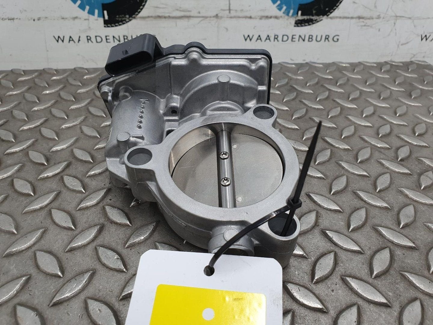 BMW 3 SERIES GASKLEPHUIS 13547619008 2024, Ophalen of Verzenden, Gebruikt, ARN erkend