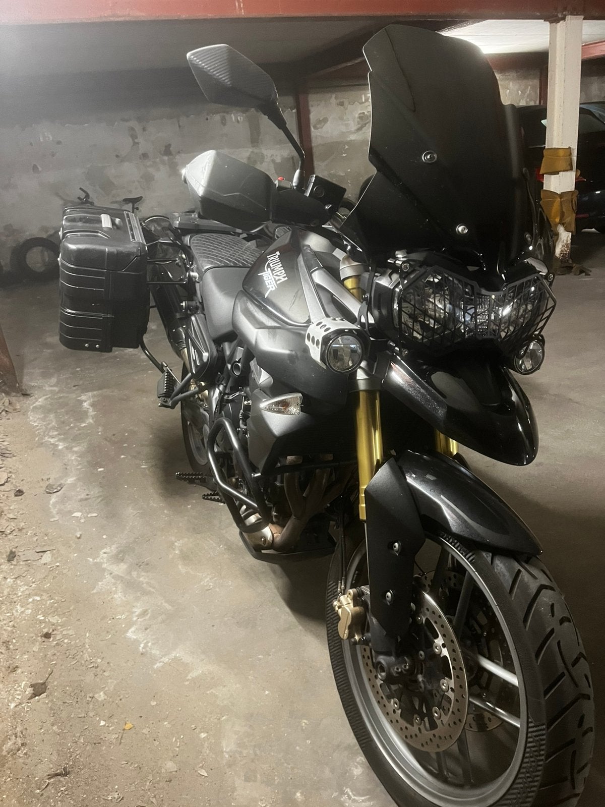 Triumph tiger 800, Motos, Particulier, ABS