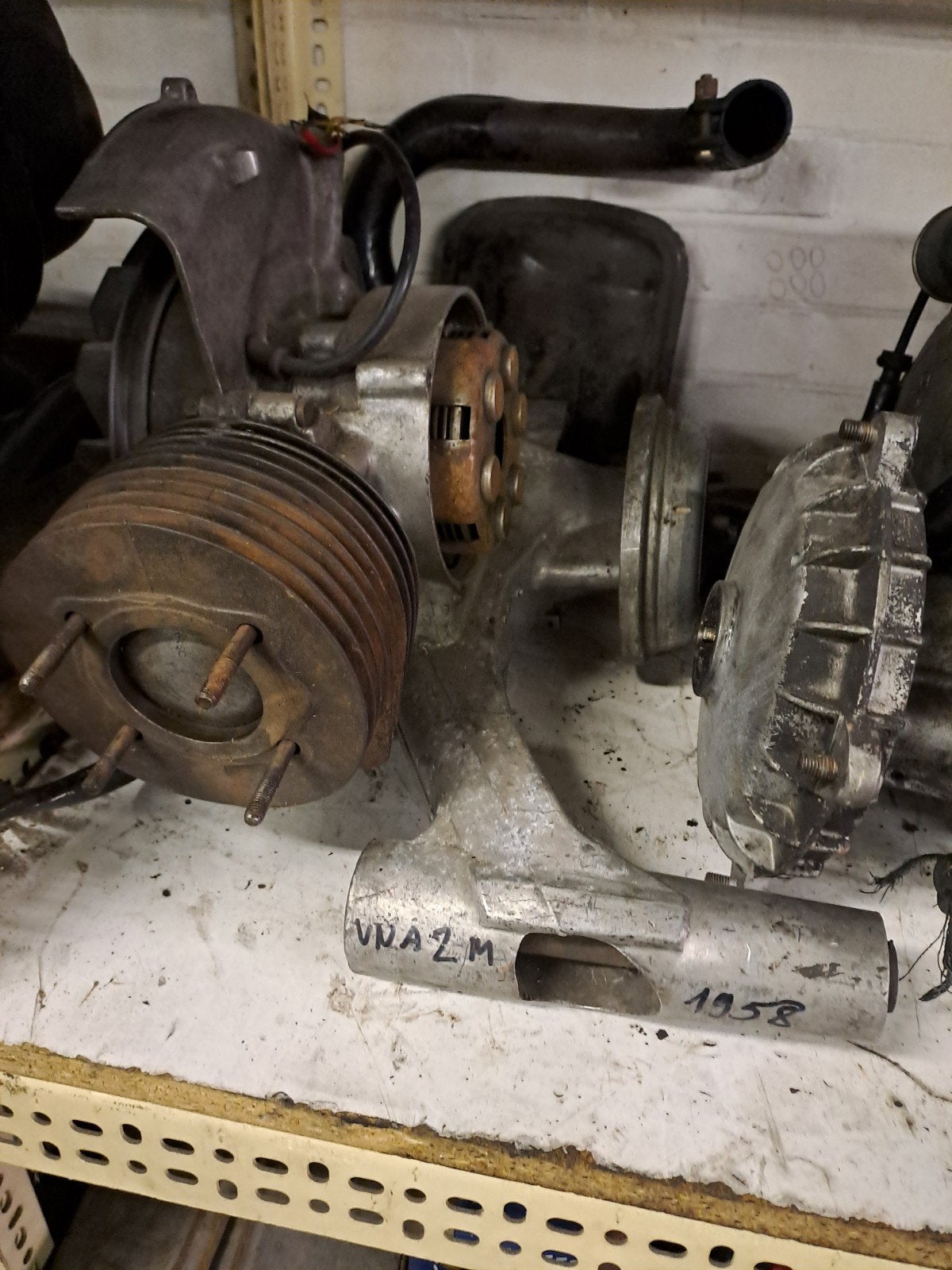 Vespa vna2m Motorblok 1958 zeer vroeg largeframe 125 blok., Fietsen en Brommers, Ophalen, Blok, Vespa