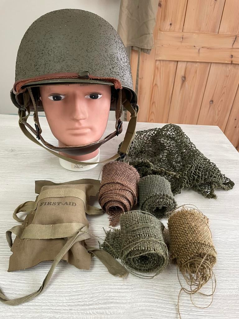 US airborne helm met accesoires, Verzamelen, Militaria | Algemeen, Landmacht, Helm of Baret, Verzenden