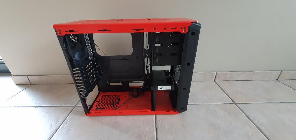Corsair 230T mid‑tower computernehuizing, Informatique & Logiciels, Boîtiers d'ordinateurs, Enlèvement ou Envoi, Comme neuf
