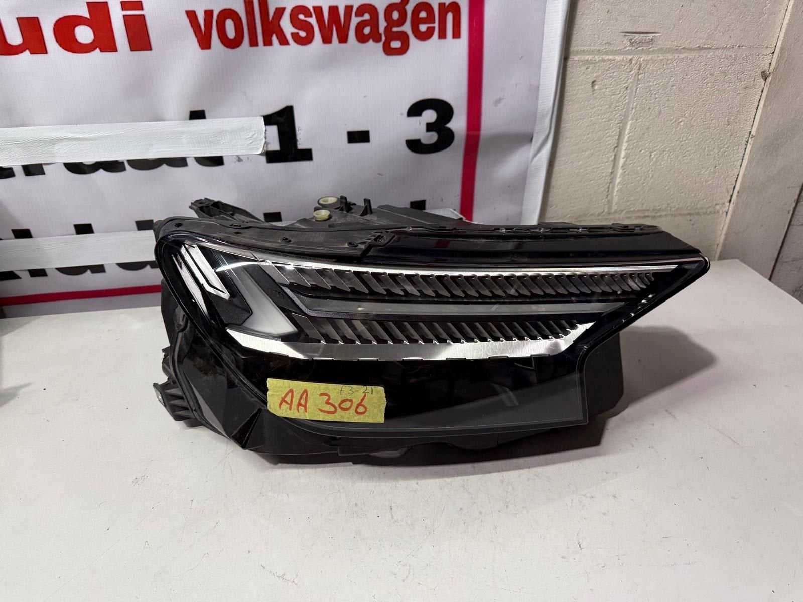 Audi Q4 Sportback e-tron koplamp, -, Utilisé, -, -