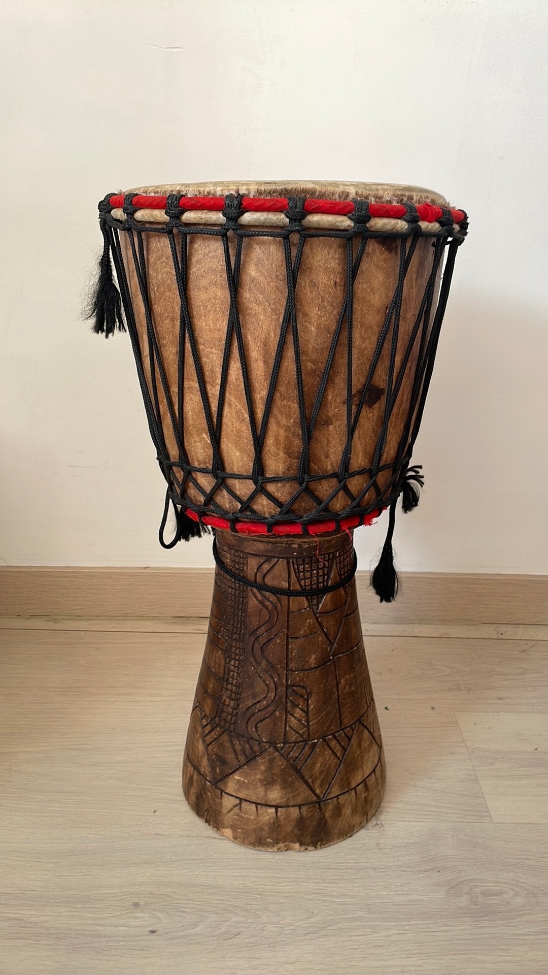 Djembe, Enlèvement, Utilisé