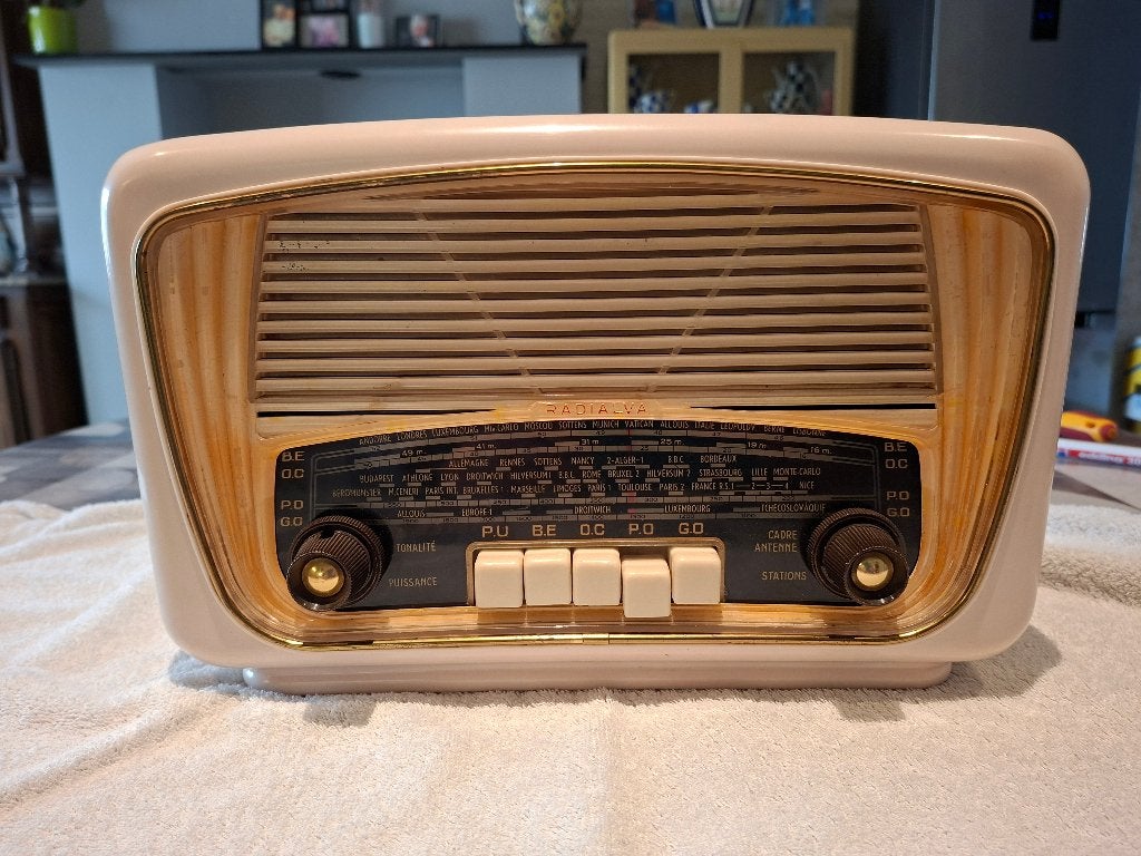 Radio radialva, Enlèvement, Utilisé, Radio