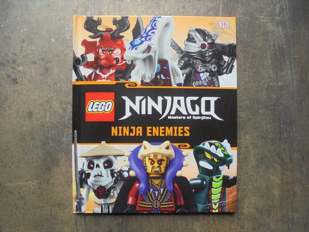 Lego Book Lego Ninjago Ninja Enemies (zie foto's), Kinderen en Baby's, Ophalen of Verzenden, Zo goed als nieuw, Lego, Ninjago