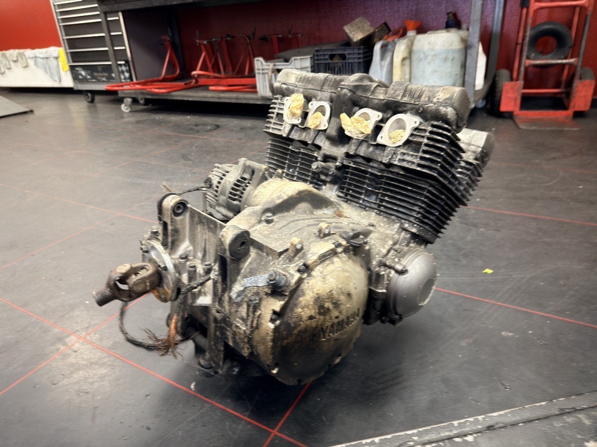 BLOC MOTEUR XJ 900 S Diversion 1995-2004 (XJ900 XJ900 4KM), Yamaha Motor Europe N.V., Utilisé, Customersupport@yamaha-motor.co.uk